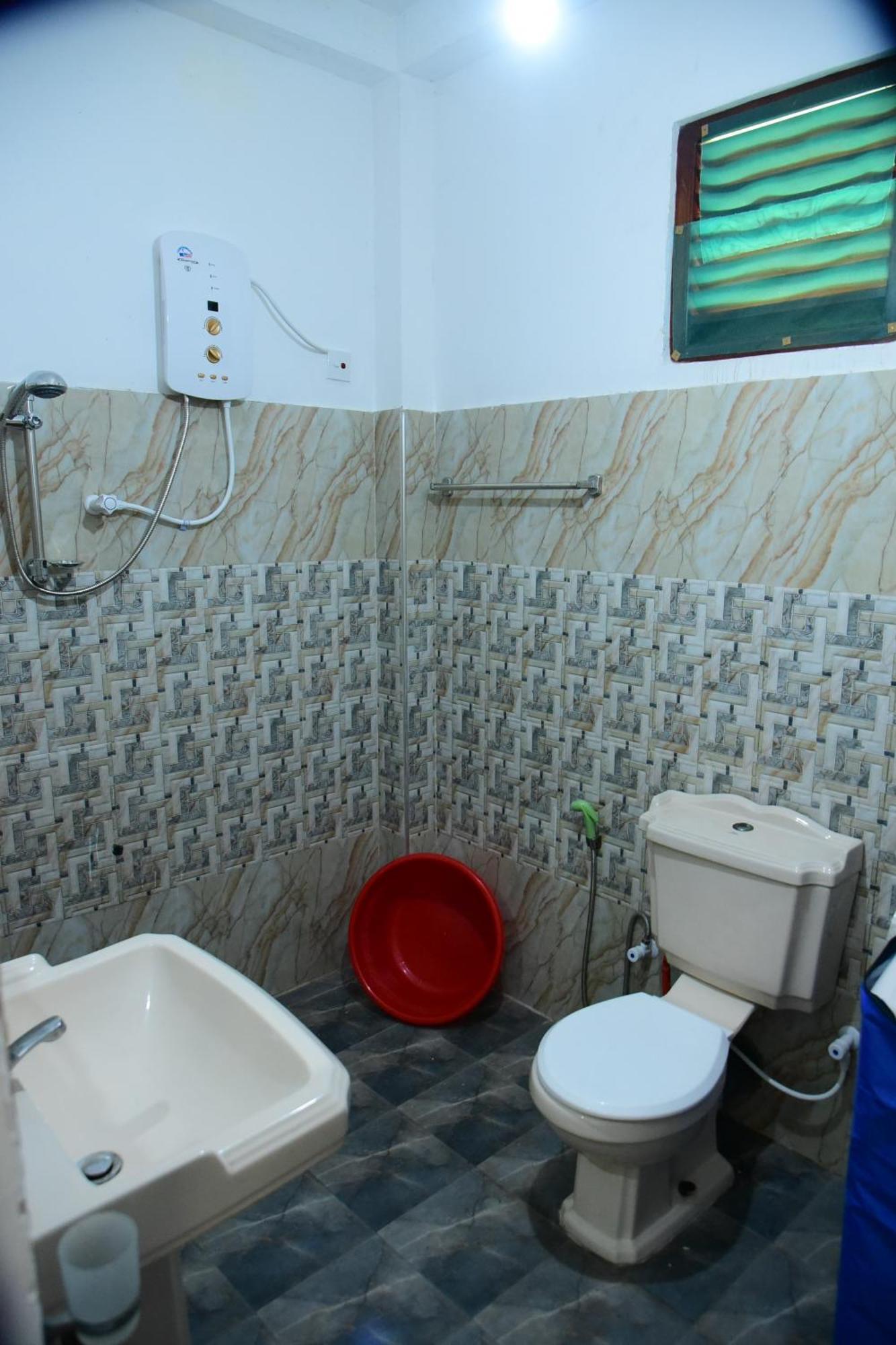 Sun Ground Villa Хикадува Екстериор снимка